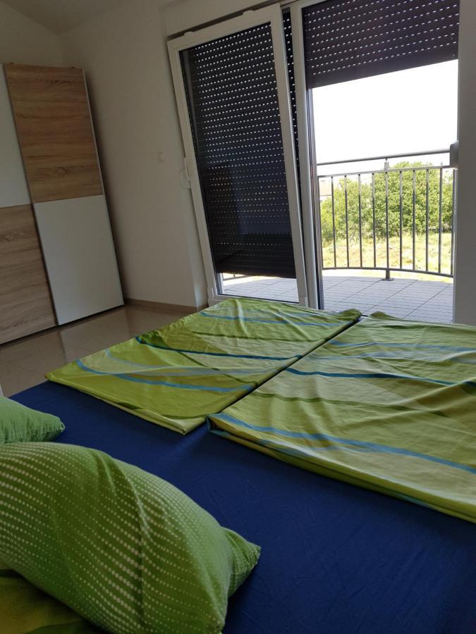 Apartmani Zaric มาลินสกา ภายนอก รูปภาพ