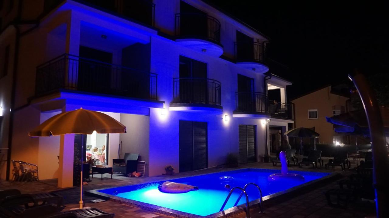 Apartmani Zaric มาลินสกา ภายนอก รูปภาพ