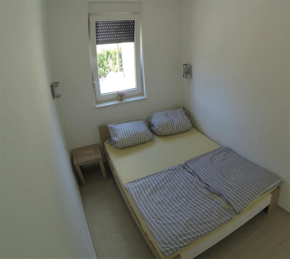Apartmani Zaric มาลินสกา ภายนอก รูปภาพ