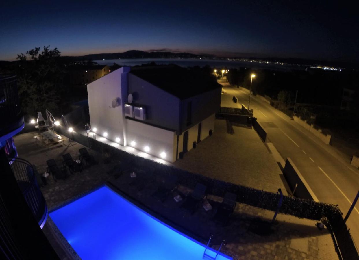 Apartmani Zaric มาลินสกา ภายนอก รูปภาพ